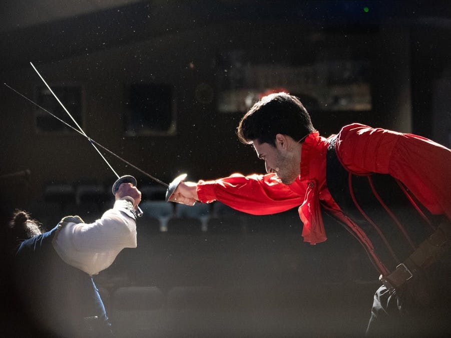 Production of Romeo and Juliet featuring a swordfight as Tybalt defends against Mercutio	